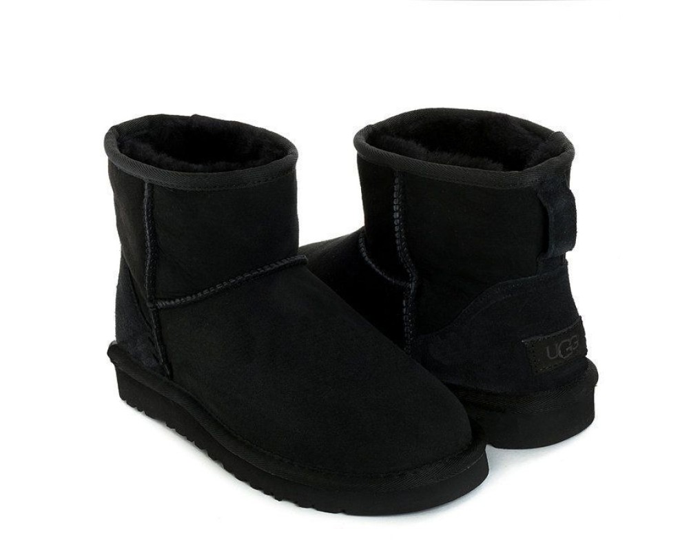 Купить UGG Classic Mini II Black