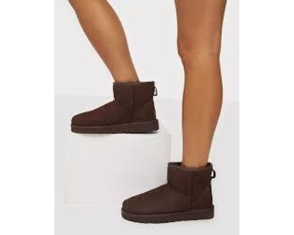 Купить UGG Classic Mini II Chocolate
