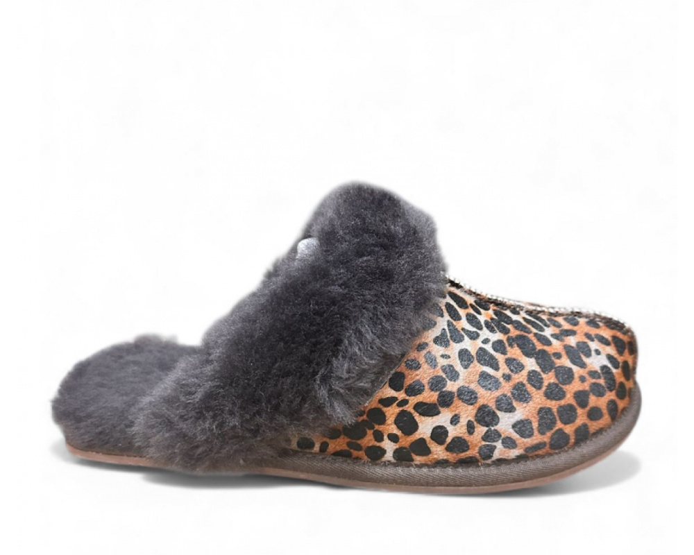 Купить UGG Slippers Caspian