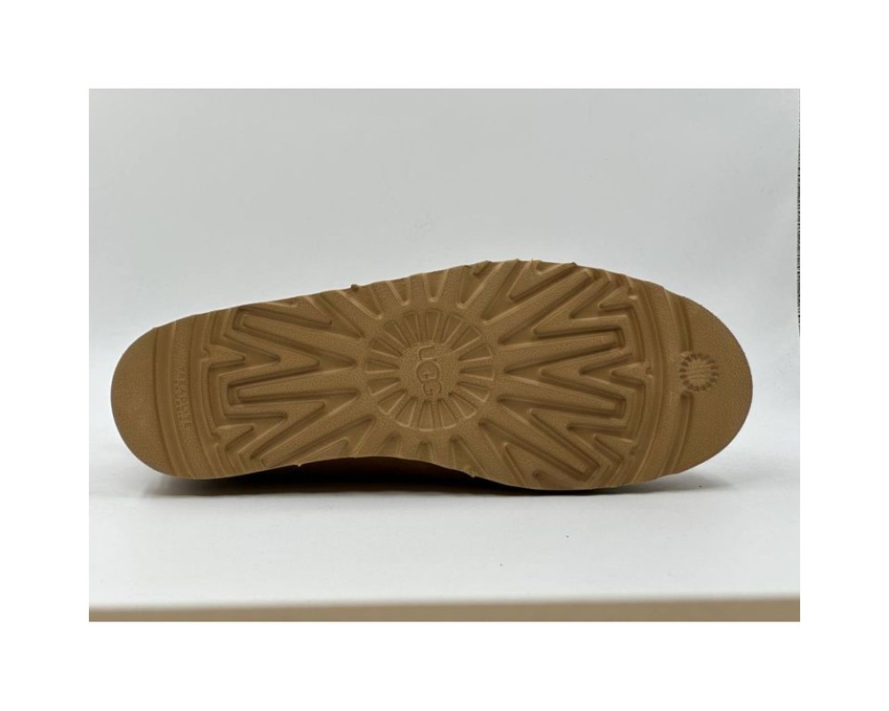 Купить UGG Classic Zip Mini Suede Boot