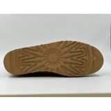 Купить UGG Classic Zip Mini Suede Boot