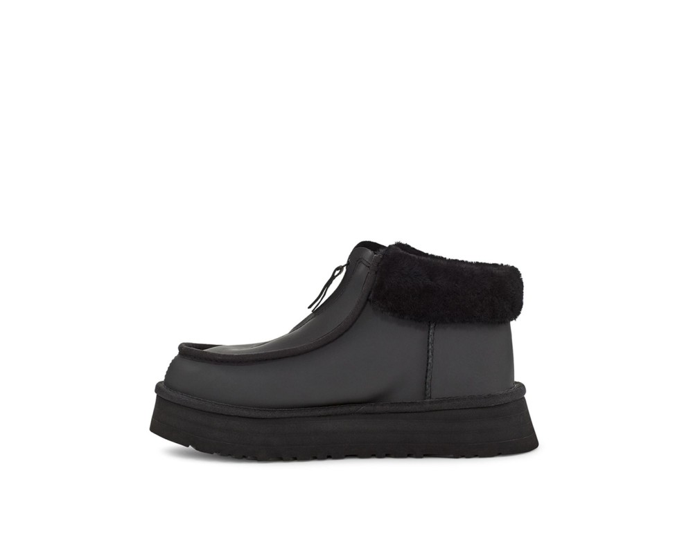 Купить UGG Funkette Platform Leather Black