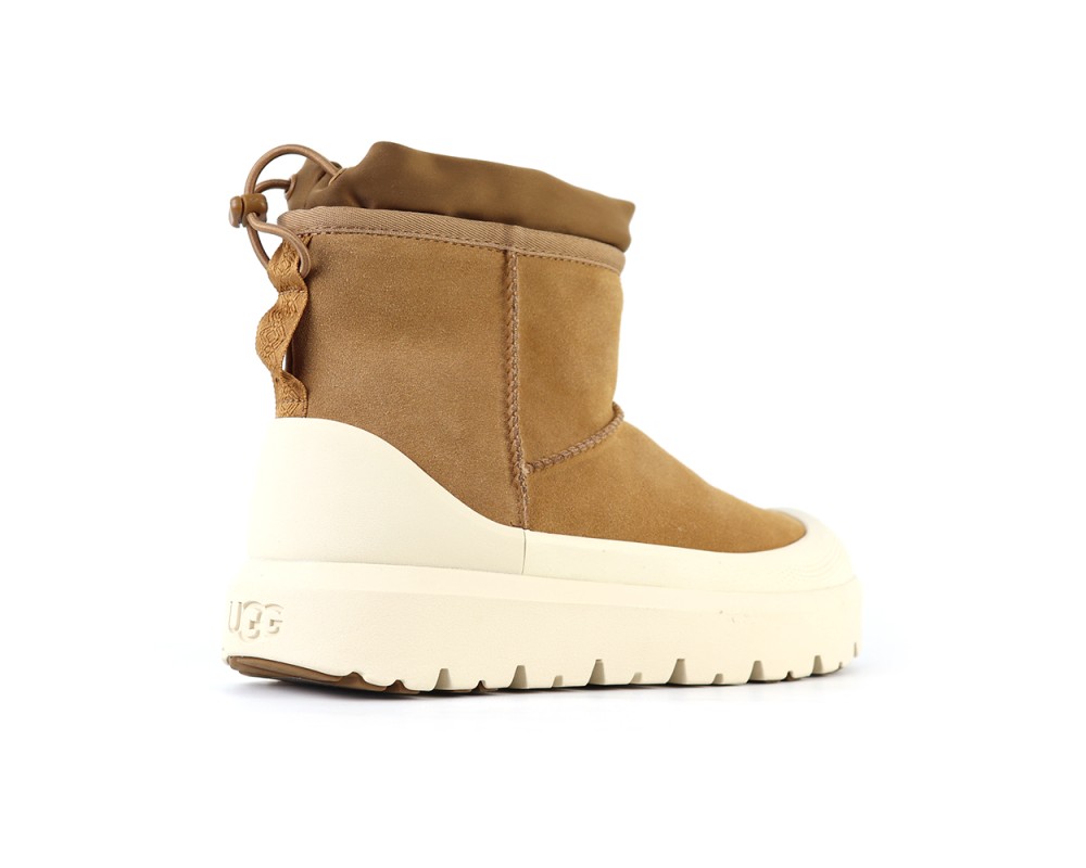 Купить UGG Mens Classic Mini Hybrid Chestnut