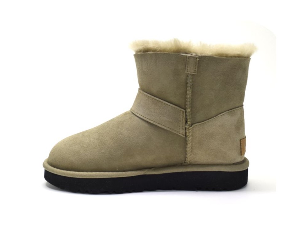 Купить UGG Mini Bailey Graphic Logo Suede Olive