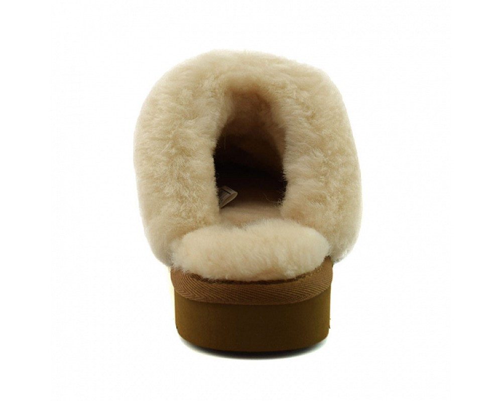 Купить UGG Slippers Scufette Chestnut