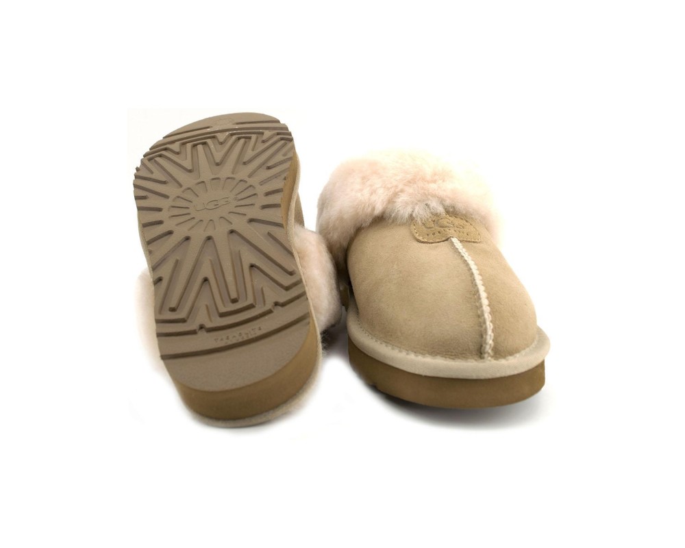 Купить UGG Slippers Scufette Sand