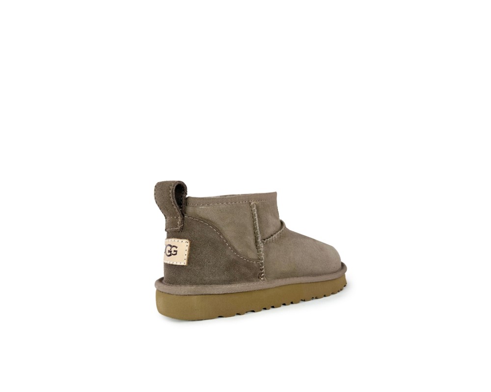 Купить UGG  Classic  Ultra Mini II Cappuccino