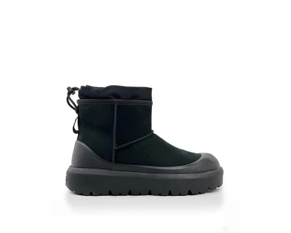Купить UGG Classic Mini Hybrid Black