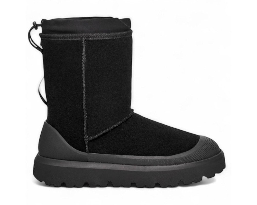 Купить Mens UGG Classic Short Hybrid Black