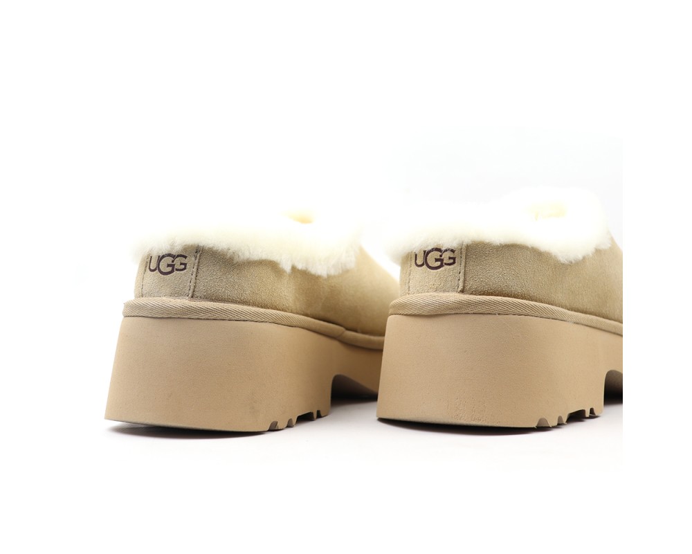 Купить UGG New Heights Cozy Clog Sand