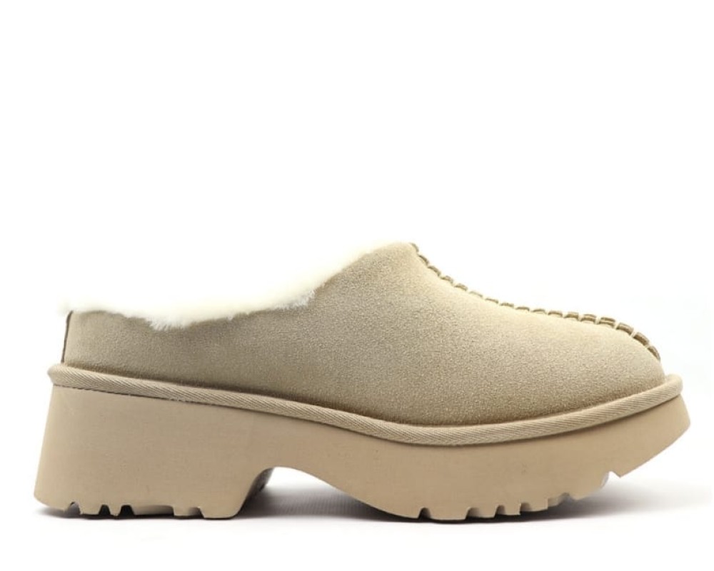 Купить UGG New Heights Cozy Clog Sand