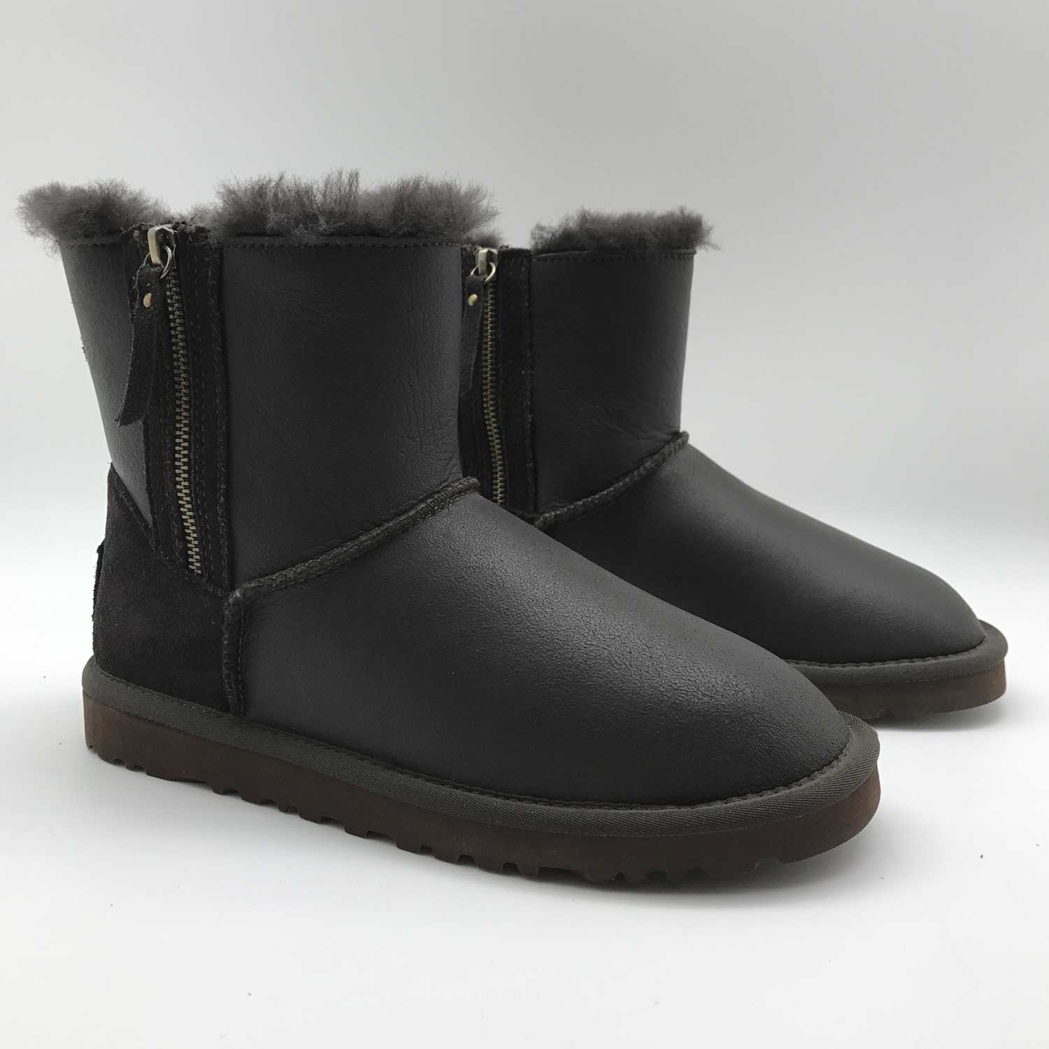 UGG Mini Double Zip Metallic Chocolate