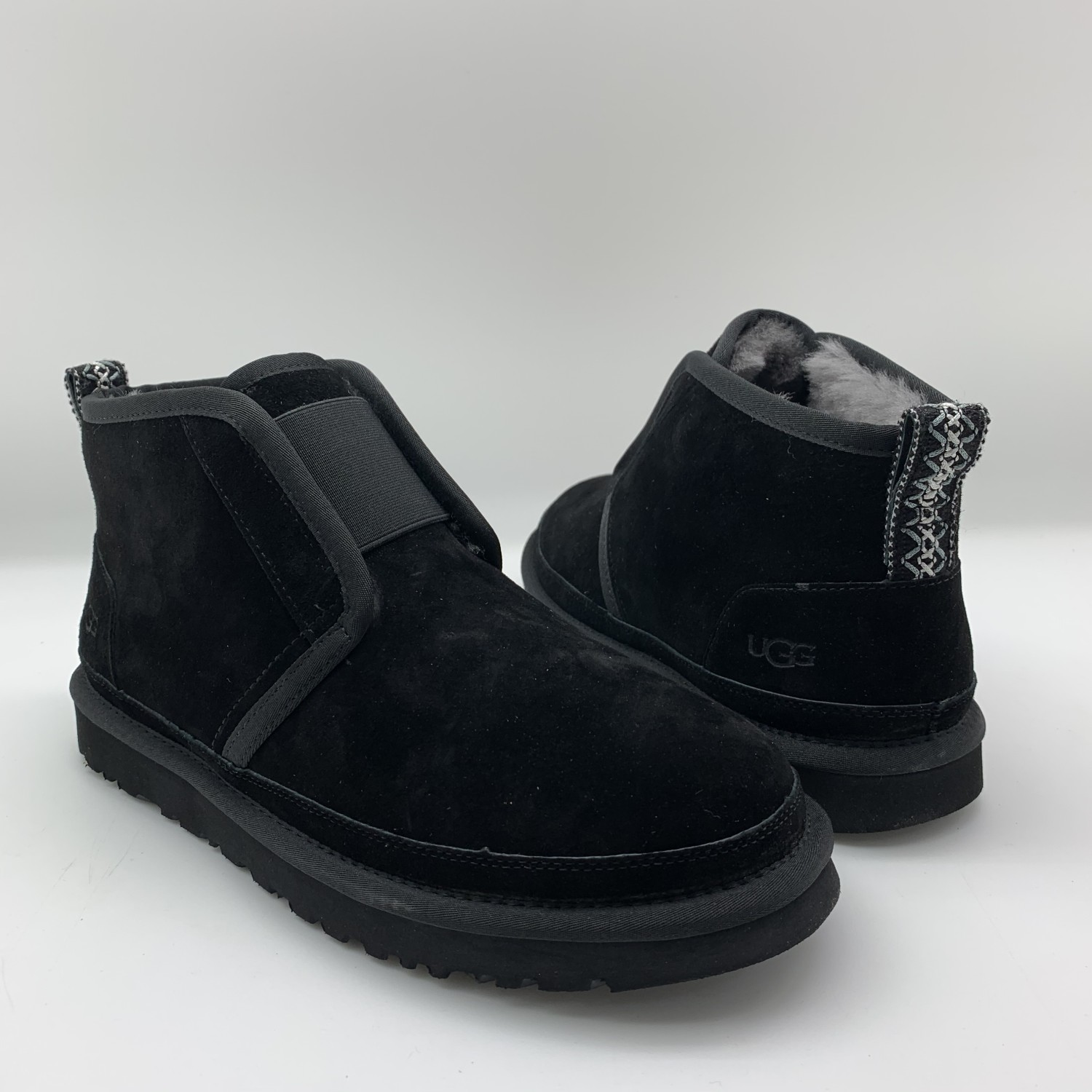 UGG WOMEN’S NEUMEL FLEX BLACK