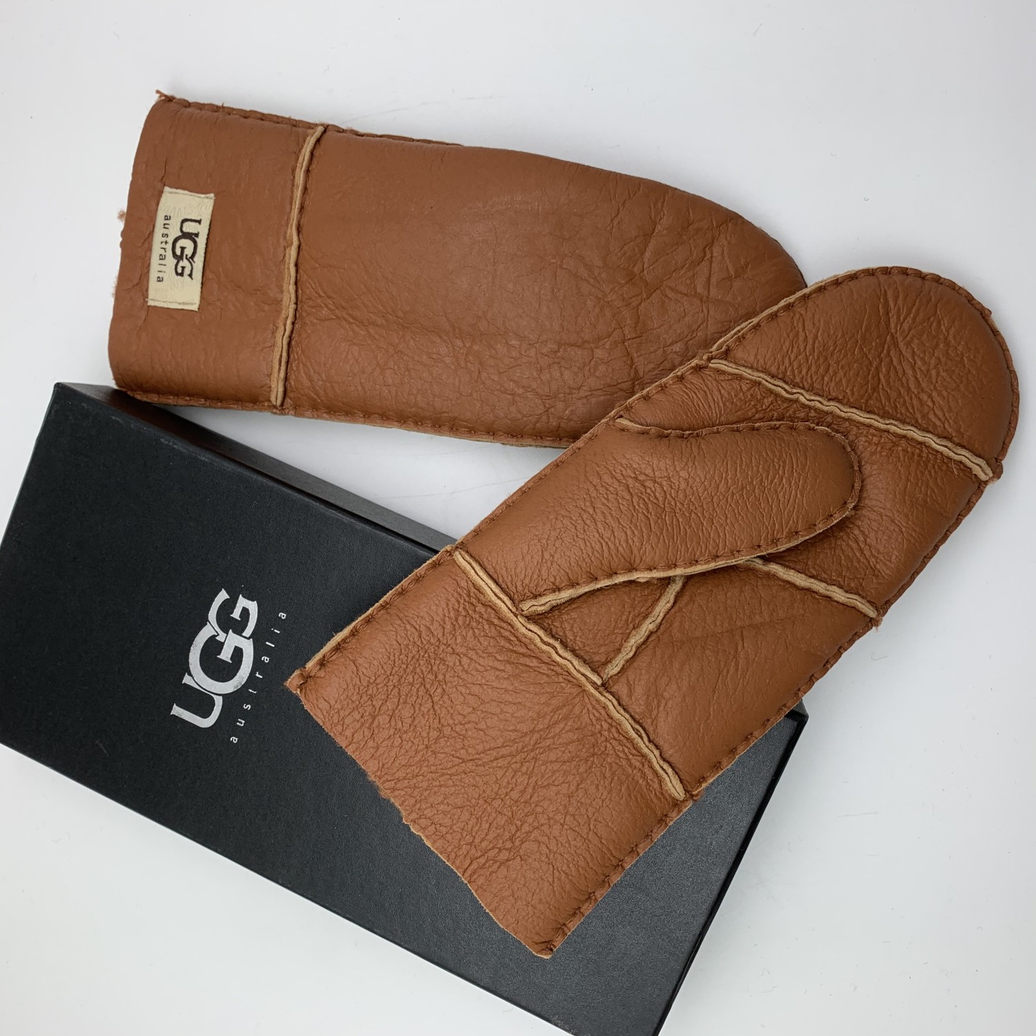 Варежки Ugg Ladies Mittens Chestnut