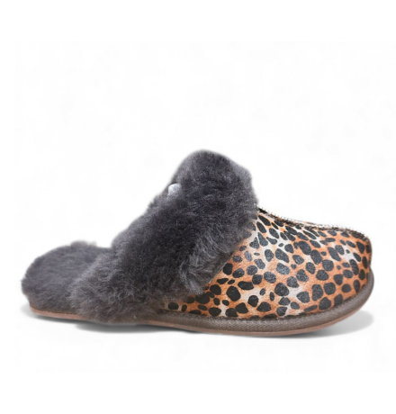 UGG Slippers Caspian