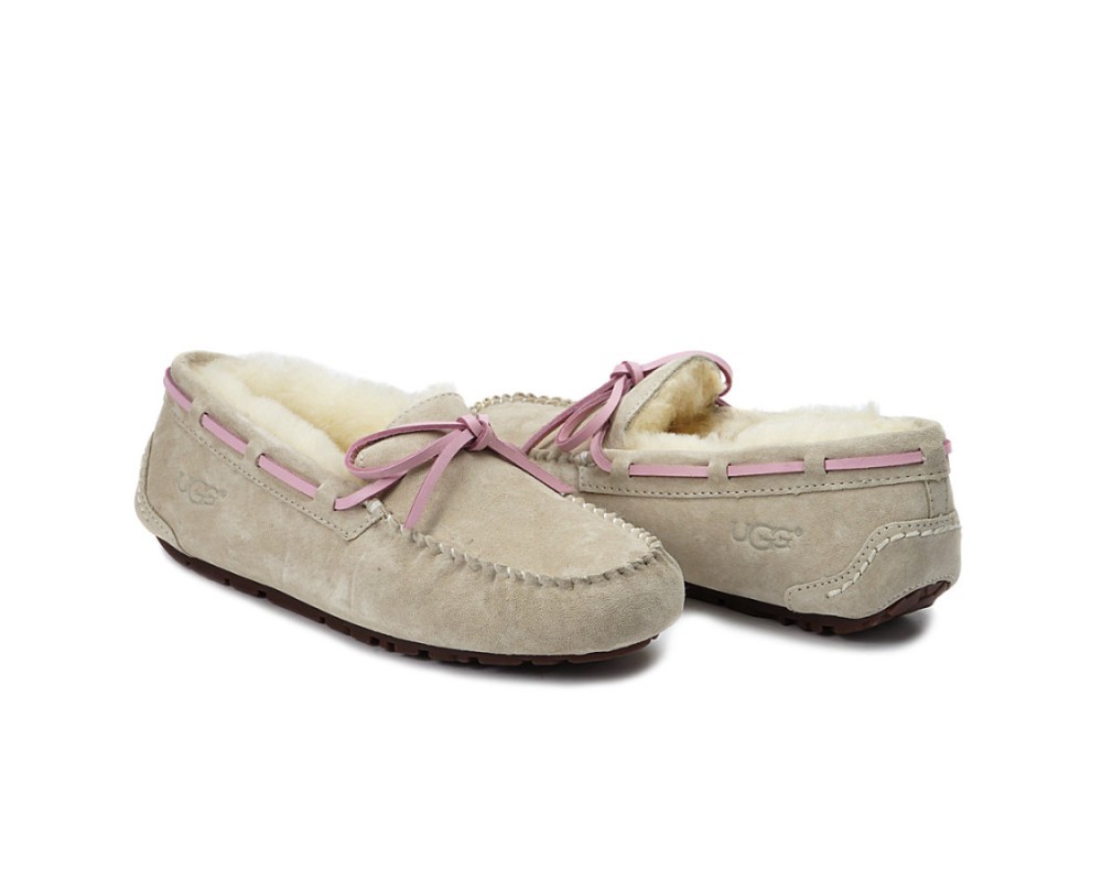 Купить UGG Dakota Sand