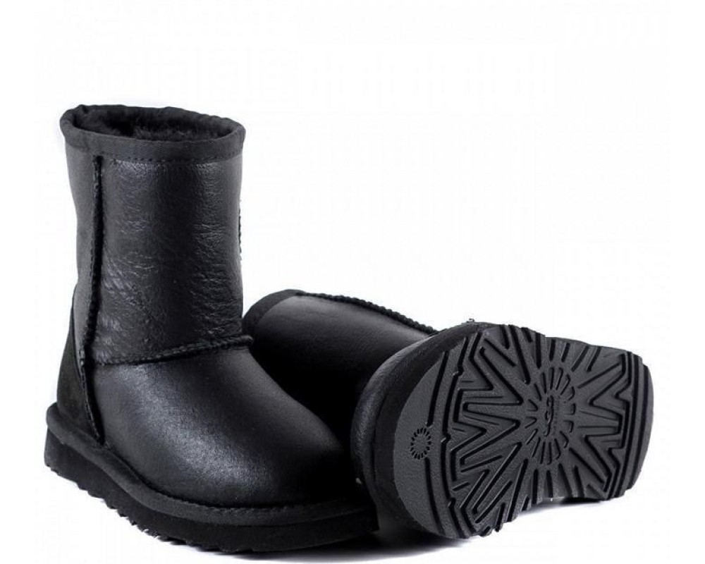 Купить UGG Kids Classic Short Metallic Black