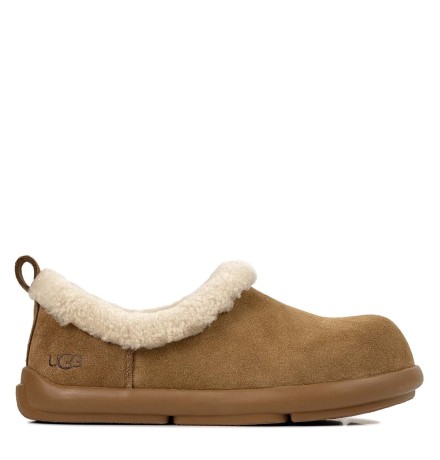 UGG Finish Slipper Chestnut