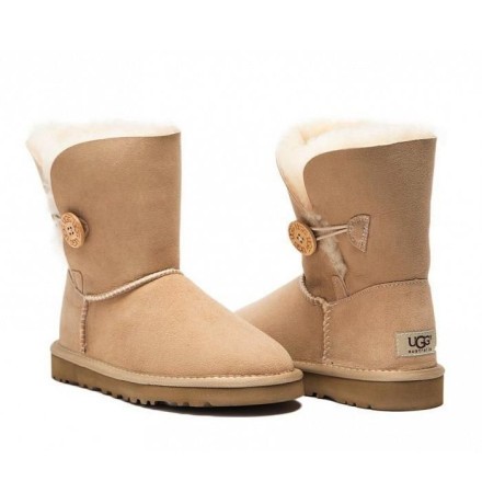 UGG Bailey Button II Sand