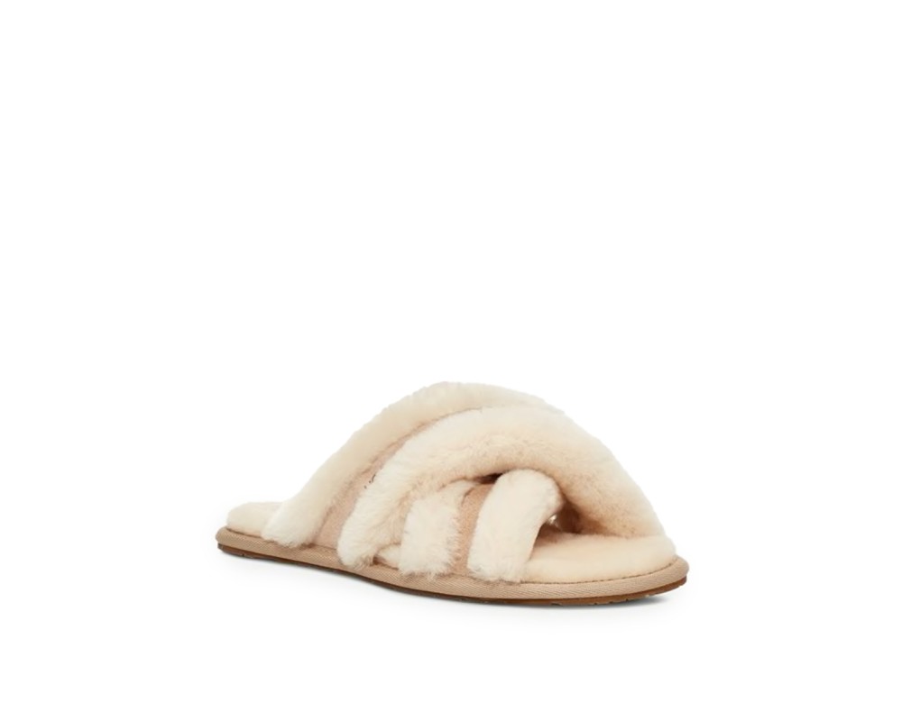 Купить UGG Scuffita Slipper Sand