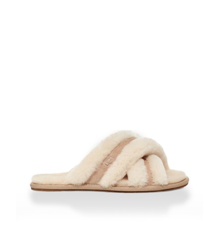 UGG Scuffita Slipper Sand