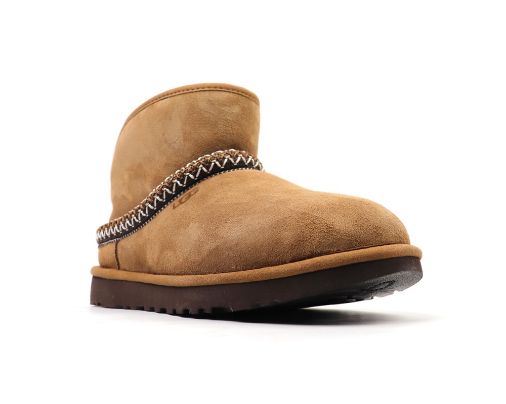 Купить UGG Classic Mini Cresent Chestnut