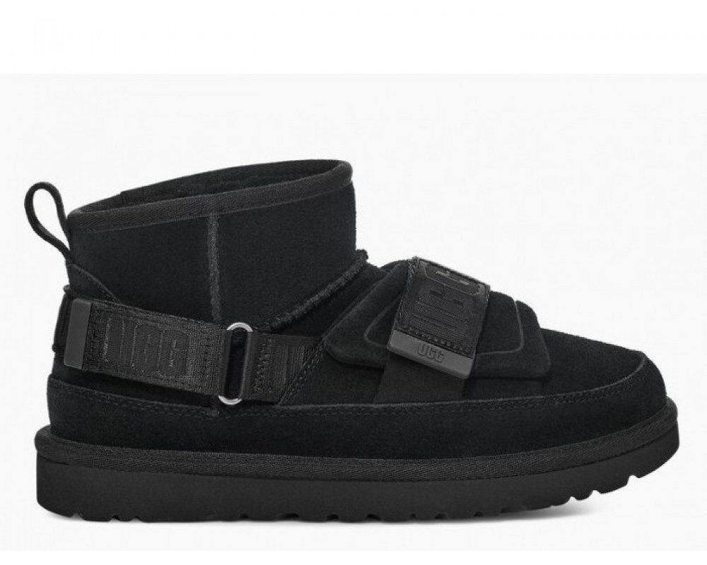 UGG Ultra Mini Hybrid Black