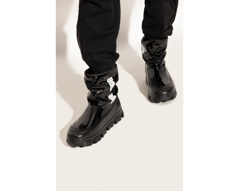 UGG Classic Brellah Mini - Black