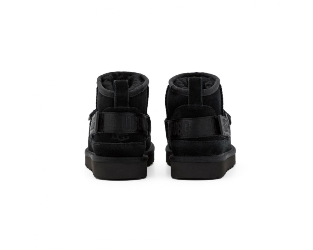 UGG Ultra Mini Hybrid Black