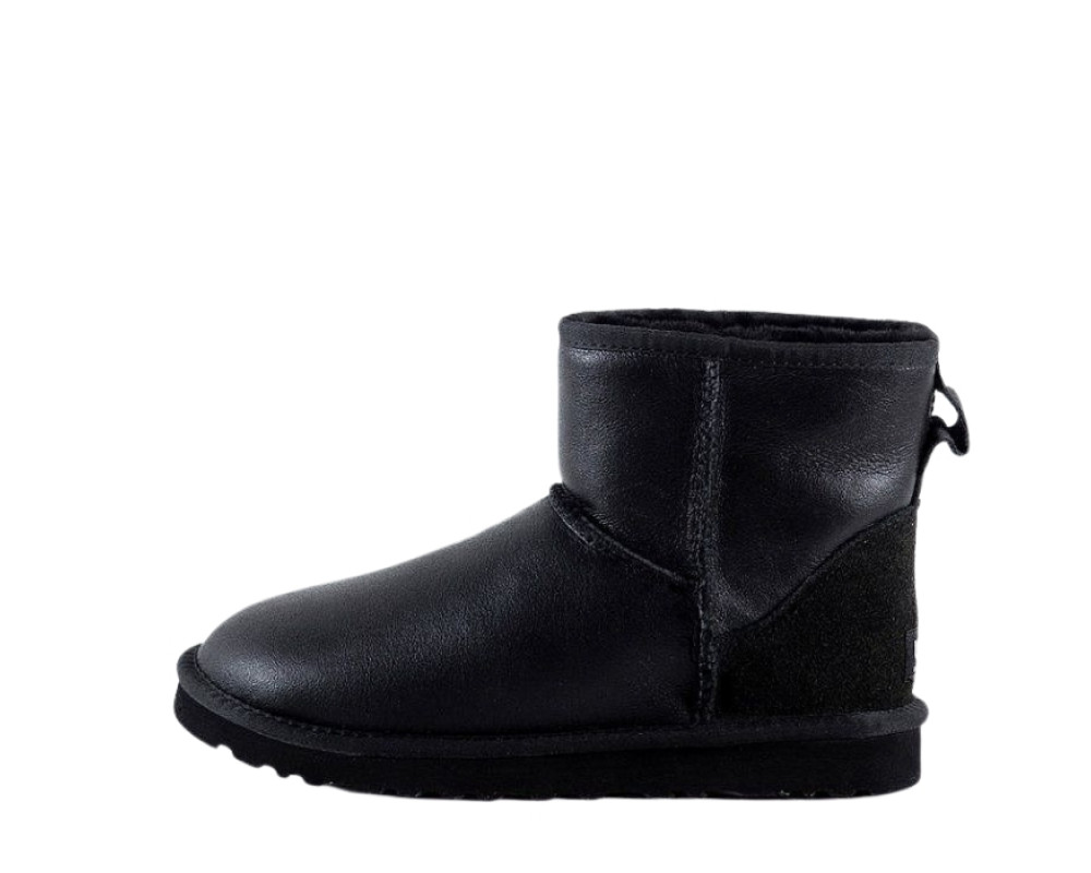 UGG Classic Short Metallic Grey