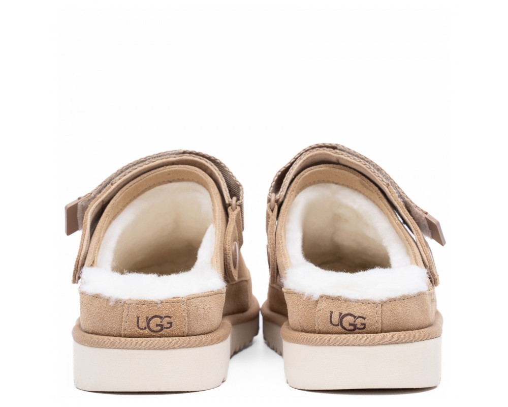 UGG Goldenstar Clog Sand