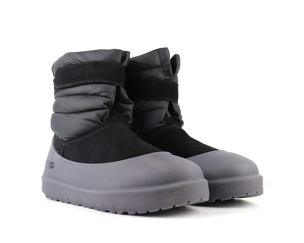 UGG Classic Short Pull-On Wheater Black