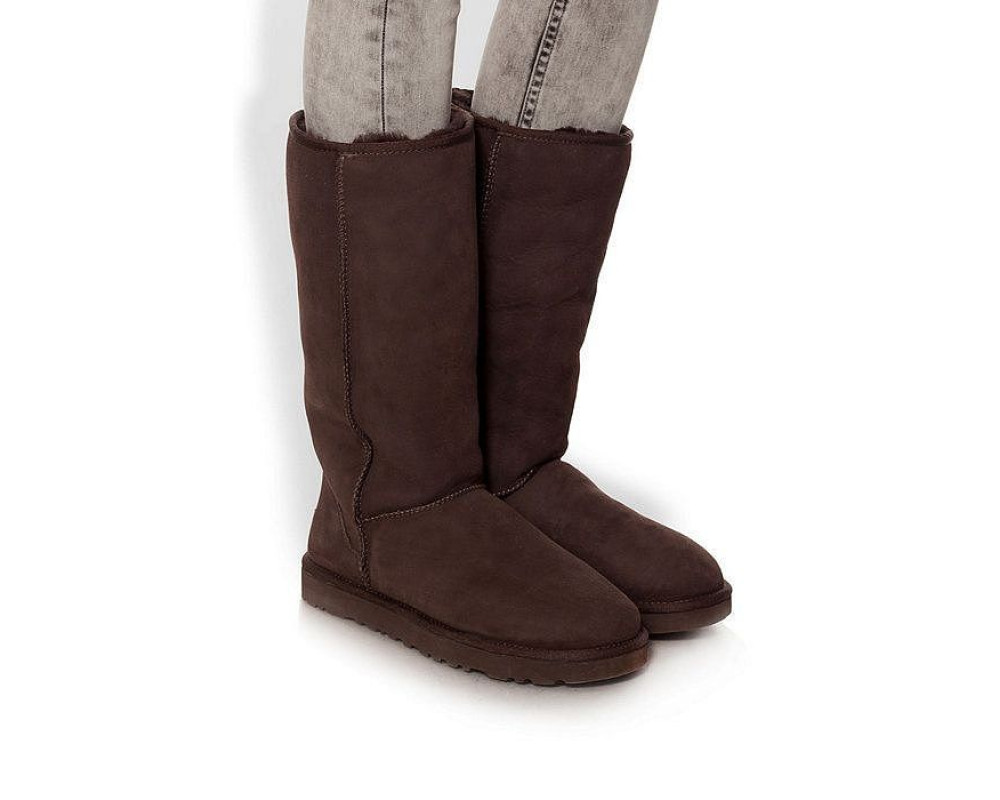 UGG Classic Tall Chocolate