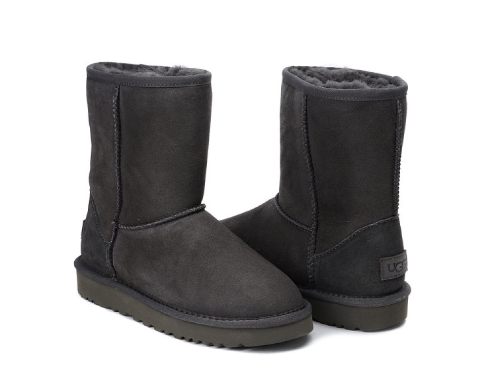 UGG Classic Short II Grey