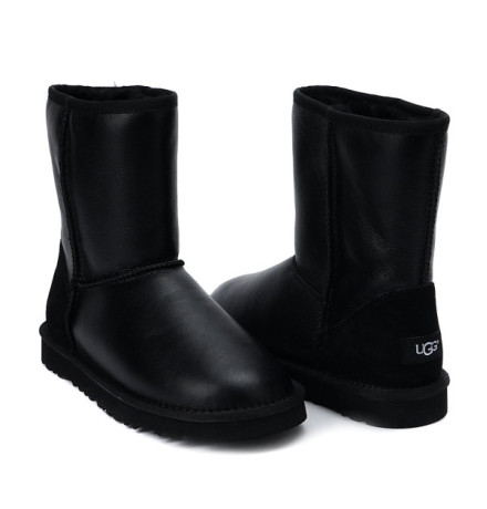 UGG Classic Short Metallic Black