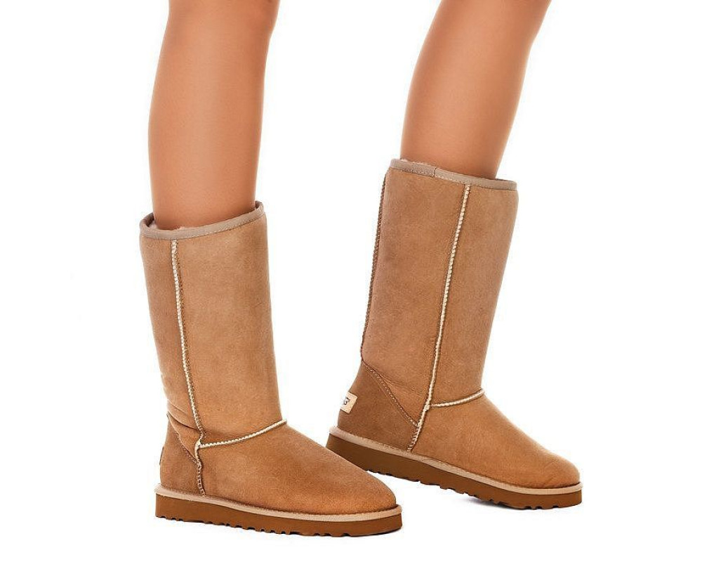 UGG Classic Tall Chestnut