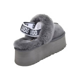 UGG Funkette Suede Platform Grey