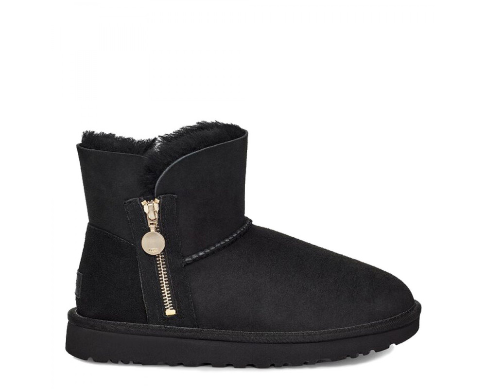 UGG Bailey Zip Mini Black