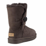 UGG Bailey Button II Chocolate