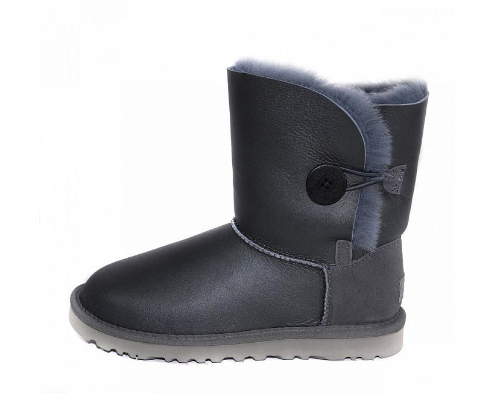 UGG Bailey Button Metallic Grey