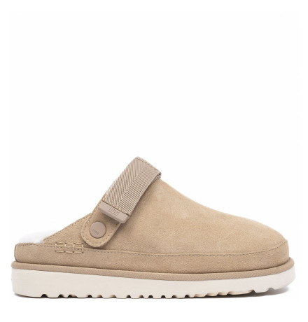 UGG Goldenstar Clog Sand