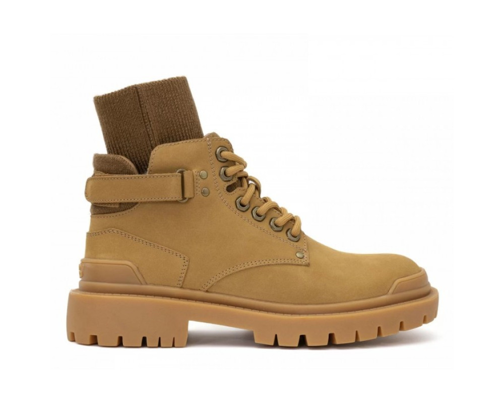UGG Martin Chestnut