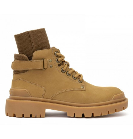 UGG Martin Chestnut