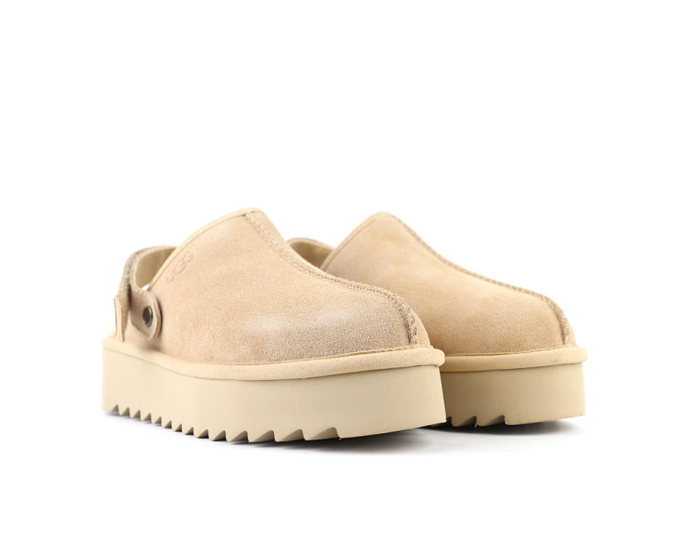 UGG Goldenstar Clog Platform Sand